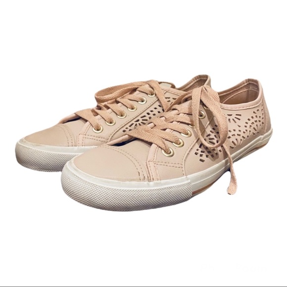Restricted Women’s Mauve Light Pink Laser Cut Sneakers (6) - Picture 7 of 15